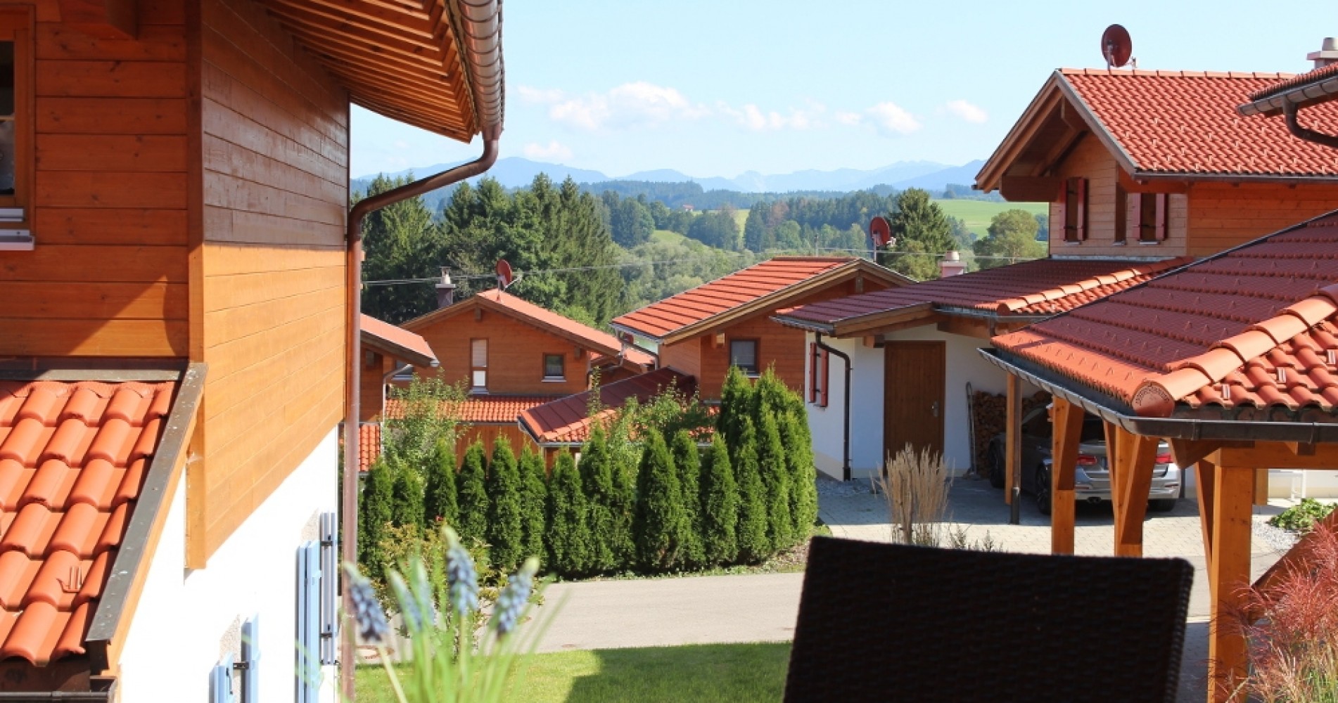 ... Ihr Blick von der Terrasse ...